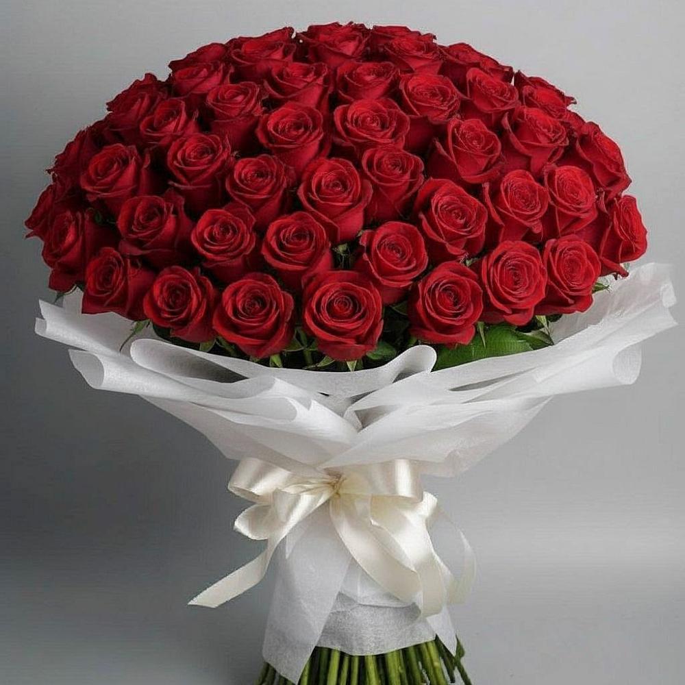 Букет 101 Красная роза Блэк Мэджик в Барышево