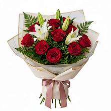 Букет цветов из:  Лилии и Розы в Барышево