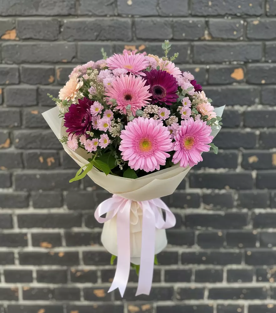 Букет цветов из: Герберы и Хризантемы в Барышево