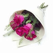 Букет цветов из:  Розы в Барышево