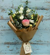 Букет цветов из:  Розы и Лизиантусы в Барышево