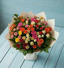 Букет Микс из разноцветных кустовых роз в Барышево