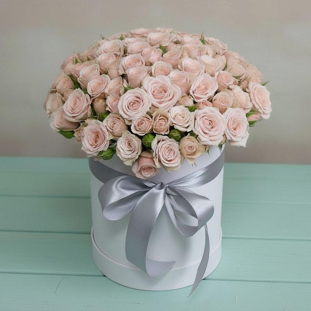 Цветочная композиция из Розы в шляпной коробке в Барышево